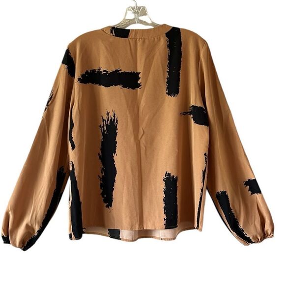 SHEIN Brown And Black V Neck Shirt - Picture 4 of 5